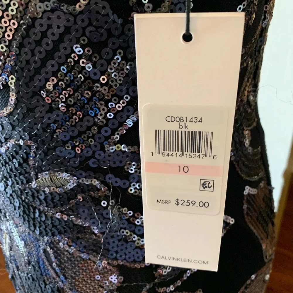 CK Dress 10 - Picture 7 of 16